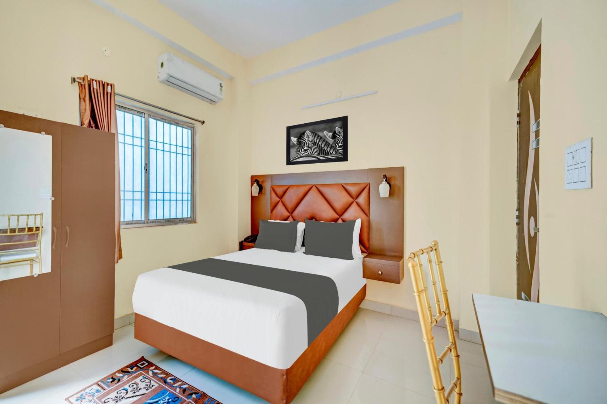 Super Townhouse Anisabad Near Mahavir Sansthan Khagaul Exterior photo